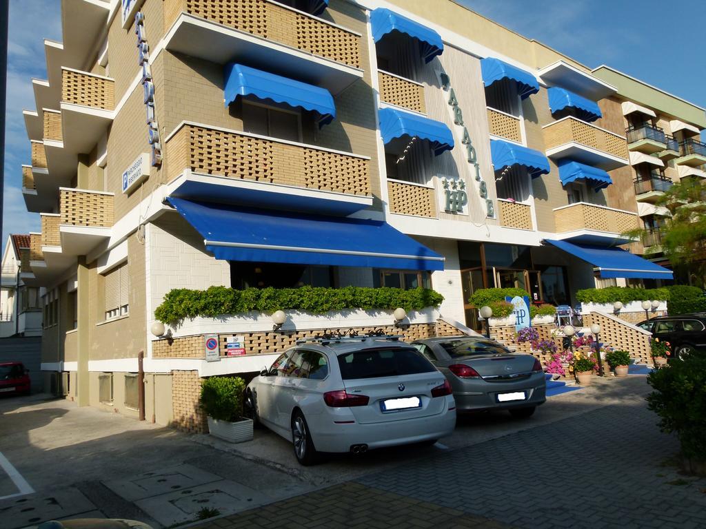 Hotel Paradise Fano Exteriér fotografie