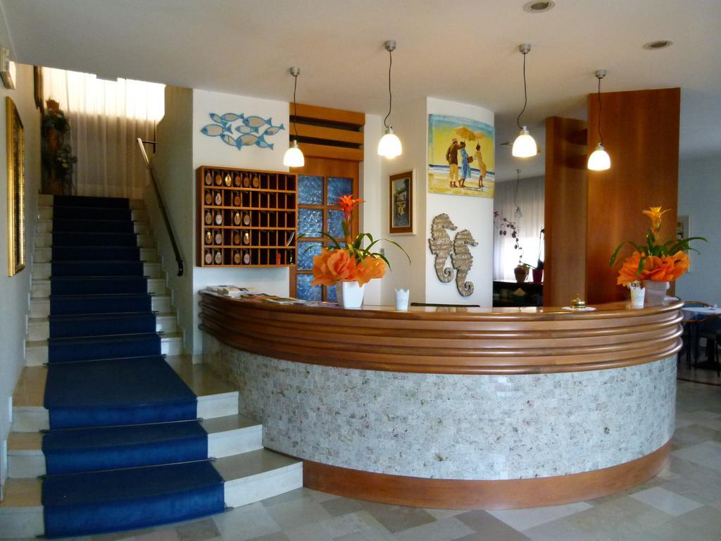 Hotel Paradise Fano Exteriér fotografie